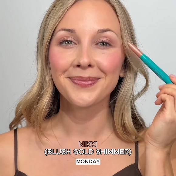 💙🌟🧚‍♀️NIKKI Thrive Cosmetics Infinity Waterproof Eyeshadow Stick NWT - Picture 1 of 6
